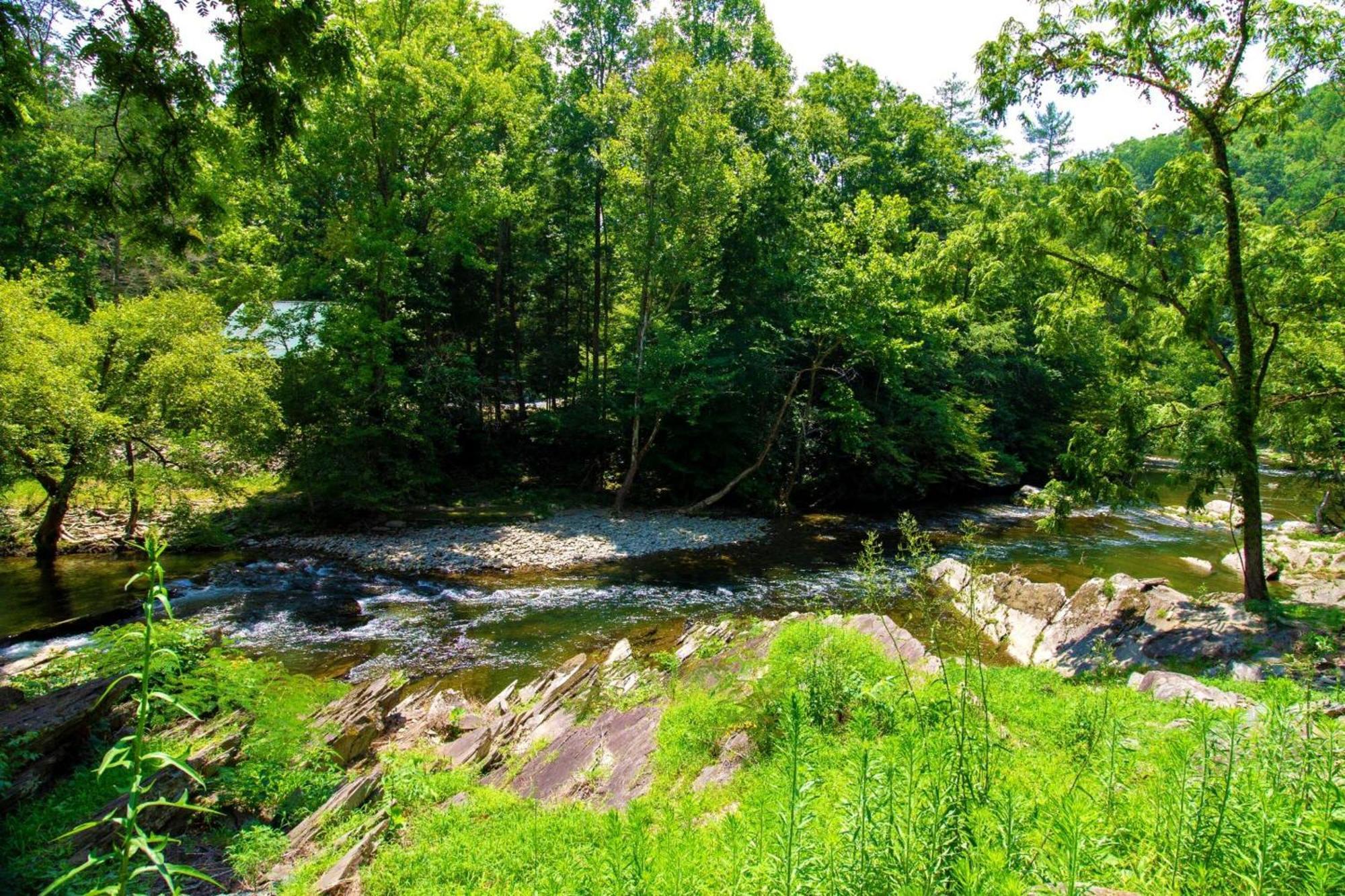 Smoky Waters Chalet Sevierville Extérieur photo